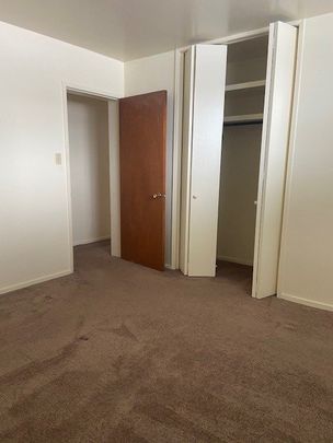 2 BDRM/1 BATH - 2601 7TH ST E - Available NOV 1 - Photo 1