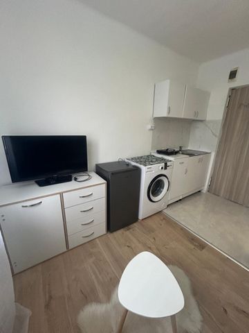 Camera de camin cu baie si bucatarie! - Fotografie 5