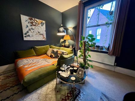 Moorland Road, Cardiff, Splott - Photo 2