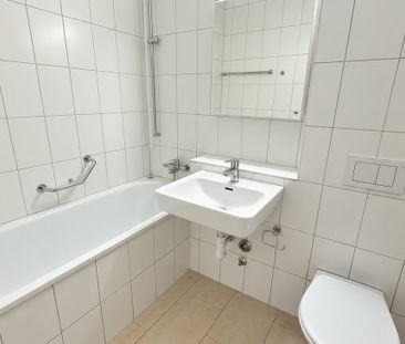 Zeitgemässe Wohnung am Dorfrand von Riehen - Foto 3