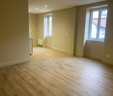 Location Appartement 2 pièces 46m² VICHY 03200 - Photo 1
