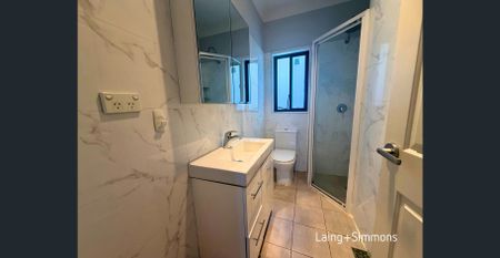 Modern two-bedroom granny flat - Photo 4