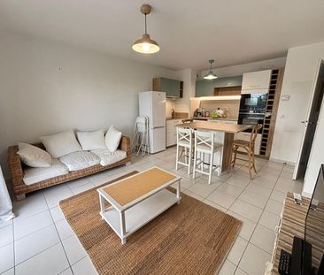 Location Appartement 3 pièces 53m² - Photo 5