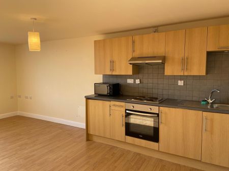 Market Place, Doncaster, Bawtry - Photo 2