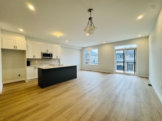 For Lease - 312 Clearpath Private, Kanata, Ontario - Photo 1