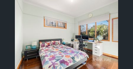 Perfectly Positioned 3-Bedroom Home in the Heart of Heidelberg - Photo 4