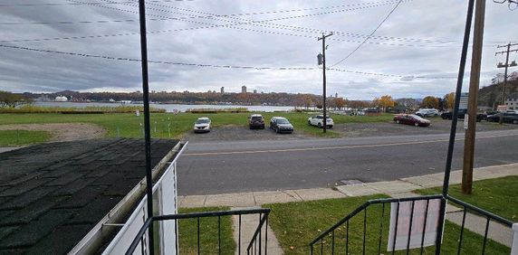 4 1/2 a louer - Photo 2