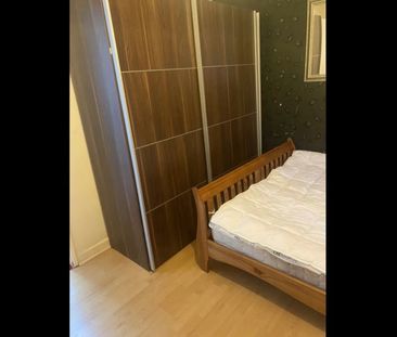 Room in a Shared House, Sir Howard Way, L8 - Photo 3