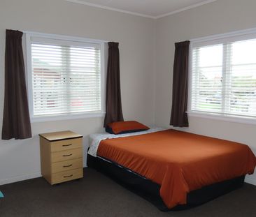 Spacious 3-Bedroom Home - Photo 1