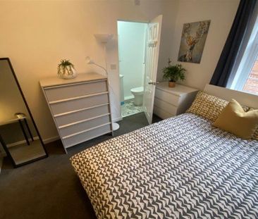 6 bedroom apartment to rent - Photo 3