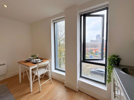 Studio to rent - Photo 1