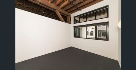 'Heirloom' New York Style UNFURNISHED 1 Bedroom Apartment - Photo 3