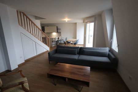 Location appartement 3 pièces, 87.13m², Romainville - Photo 2