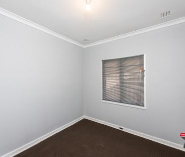 64 Redcliffe Avenue, Balga WA 6061 - Photo 1