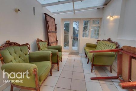 3 bedroom terraced house to rent - Photo 3