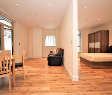 1 bedroom flat to rent - Photo 6