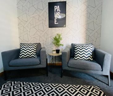 4 bedroom terraced house to rent - Photo 2