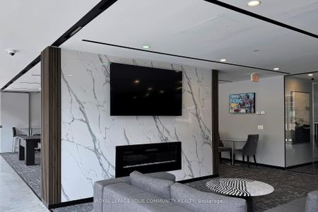 For Lease - 32 Trolley Crescent Unit# PH10, Toronto, Ontario - Photo 2