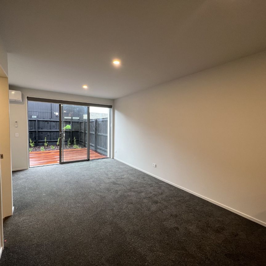11/129 Tancred Street, Linwood - Photo 1