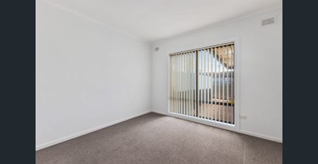 Contemporary Comfort & Easy Living in a Private Setting - Photo 5