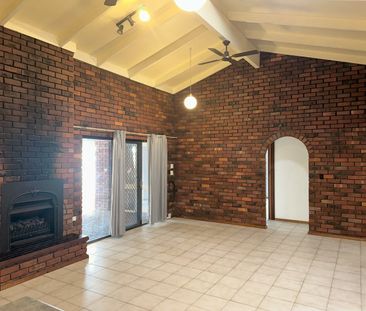 SPACE & SERENITY! - Photo 1