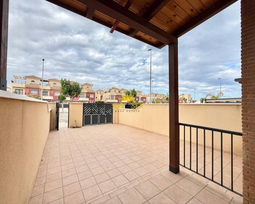 5-BEDROOM TRIPLEX FOR RENT IN TORRE DE LA HORADADA - ALICANTE - Photo 1