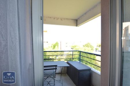 Location Appartement 3 pièces 71m² AGEN 47000 - Photo 5