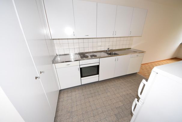 Helle 3-Zimmer-Wohnung in zentraler Lage in Basel - Foto 1