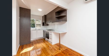 Charming home - Photo 5