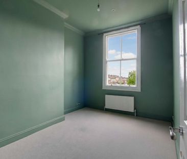 2 Bedroom - Photo 6