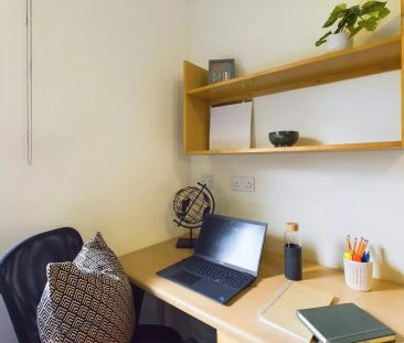 1 Bedroom Apartment - Photo 5