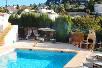 SPACIOUS VILLA FOR RENT FOR LONG TERM INCLUDING SUMMER