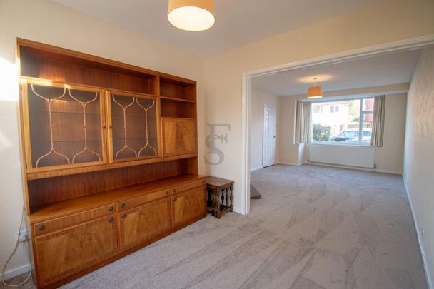 3 bedroom semi-detached house to rent - Photo 1