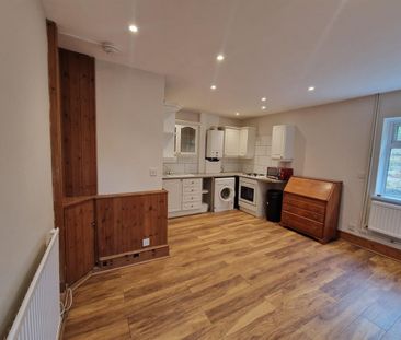 Gower Road, SA2 9BY, Sketty - Photo 6