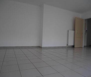 Location Appartement 2 pièces 53m² MONTPELLIER 34000 - Photo 2