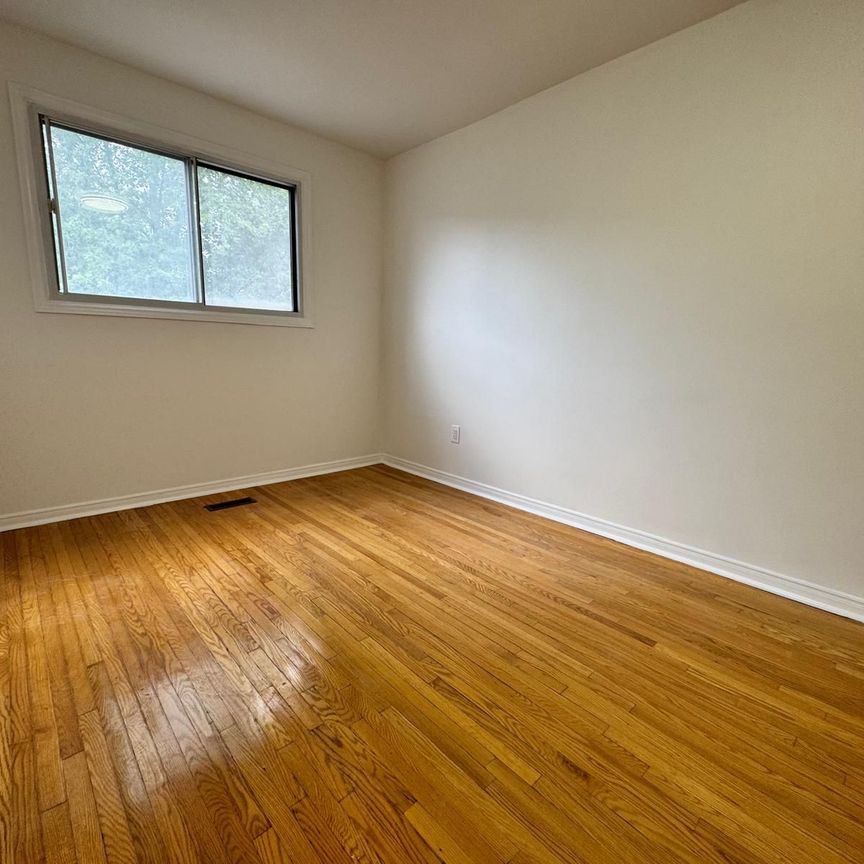 For Lease - 53 Hickorynut Drive Unit# Ground (Unit B), Toronto, Ontario - Photo 1