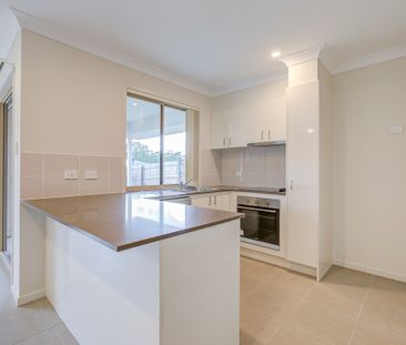 Quality Family Home - Photo 4