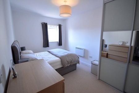 2 Bedroom Apartment To Let - Photo 3