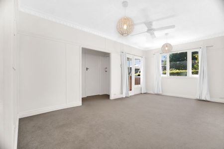 46 June Street, Mitchelton. - Photo 3