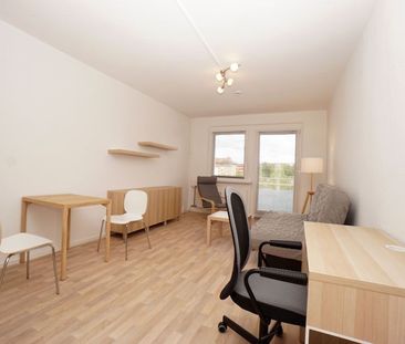 Möbliertes 1-Raum-Apartment mit Balkon in Plauen - Foto 2