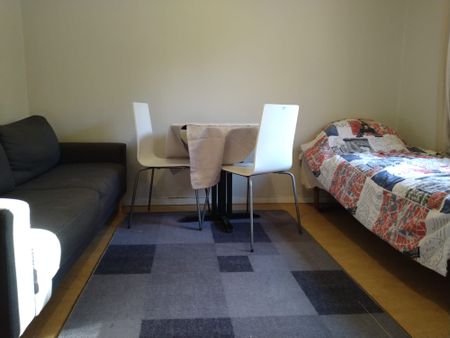 Gulsporregatan, Västerås - Photo 2