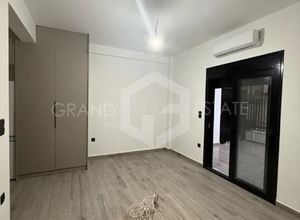 Studio/Γκαρσονιέρα για ενοικίαση - Παλαιό Φάληρο, - Photo 1