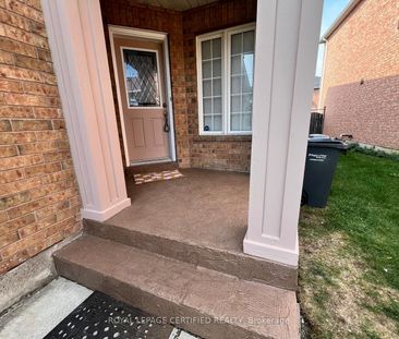 For Lease - 426 Orange Walk Crescent, Mississauga, Ontario - Photo 6