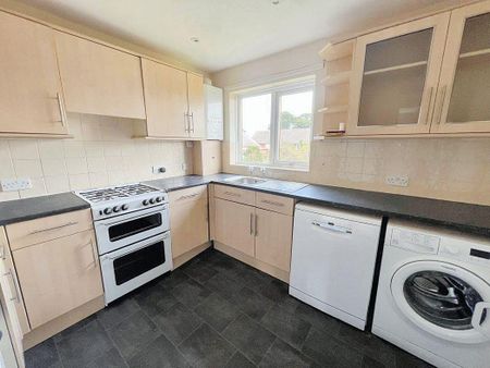 2 bed upper flat to rent in NE29 - Photo 5