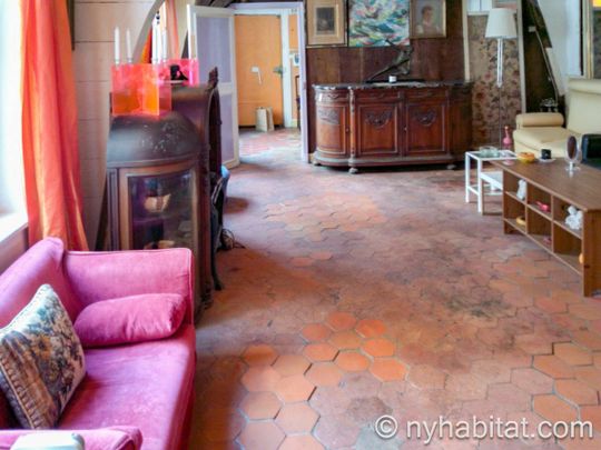 Logement à Paris, Location meublée - Photo 1