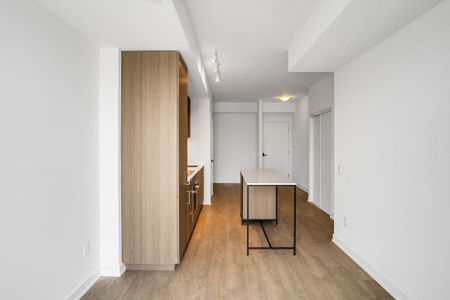 For Lease - 220 MISSINNIHE Way Unit# 1203, Mississauga, Ontario - Photo 5