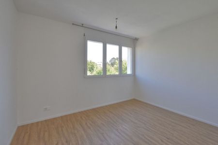 Moderne & helle 4.5-Zimmer-Wohnung mit grosser Terrasse - Photo 5