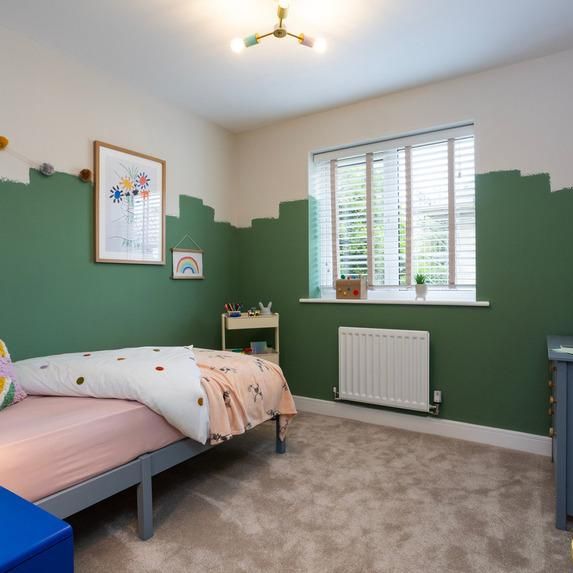3 bedroom end of terrace house to rent - Photo 1
