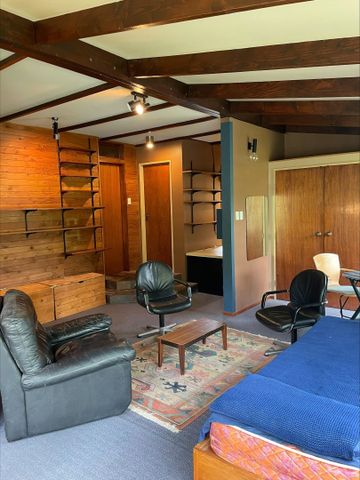 Island Bay Living - Photo 2