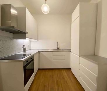 Appartement meublé de 2.5 pièces avec cachet au coeur de la Vieille... - Foto 4
